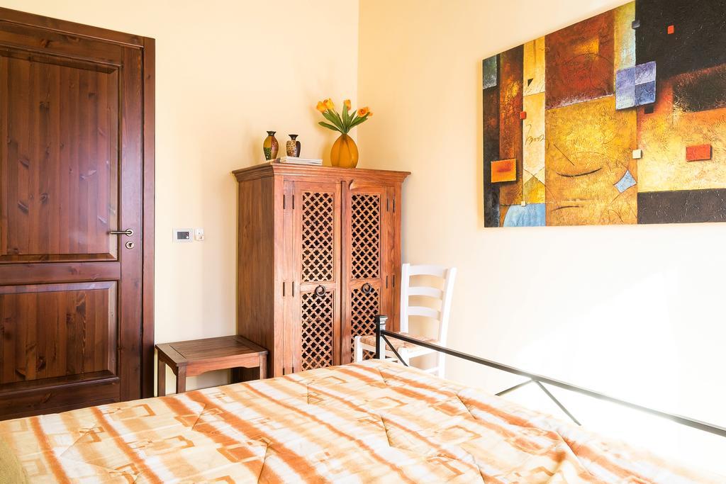 Apartamento La Terrazza Di Massimo Palermo Habitación foto